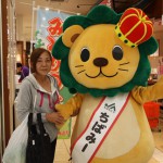 100万人目の来店者となった阿部さん