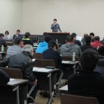 熱心に講習を受ける参加者（1月31日)