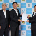旭市役所へ要望書の提出を行いました(5月31日)