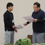実践的な練習を行う職員(12月5日)